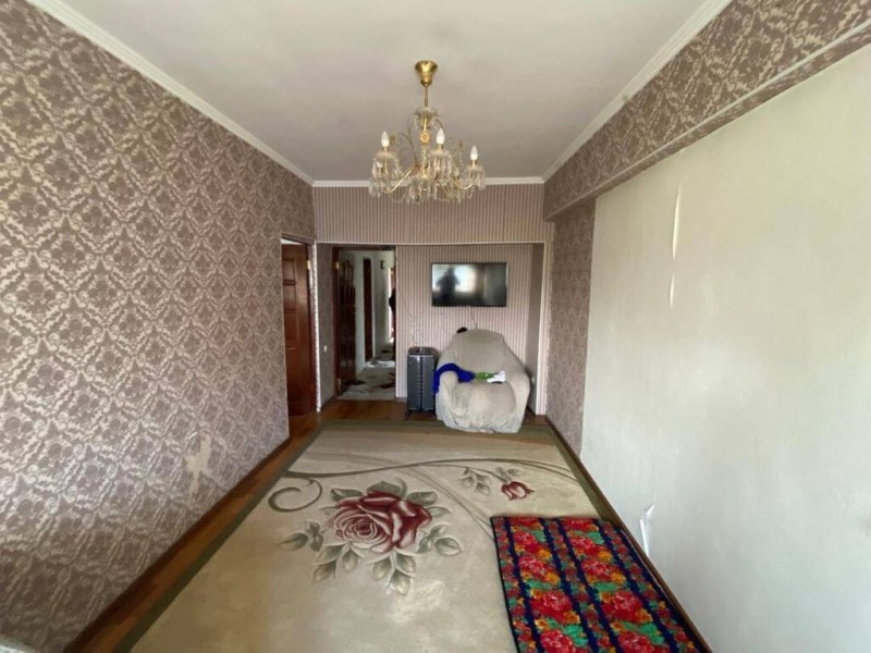 Продаю 3-комнатную квартиру