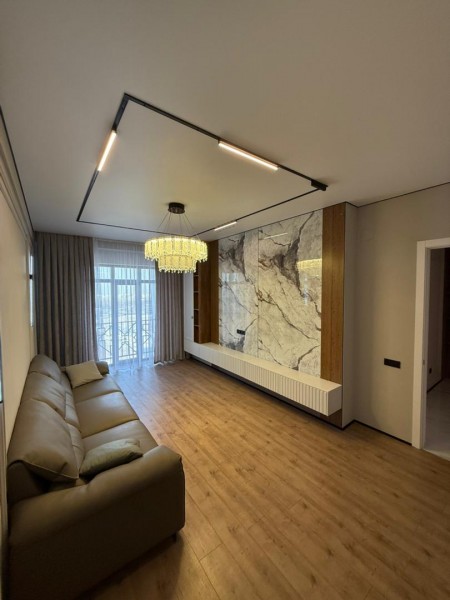 Продается 2-х комнатная квартира